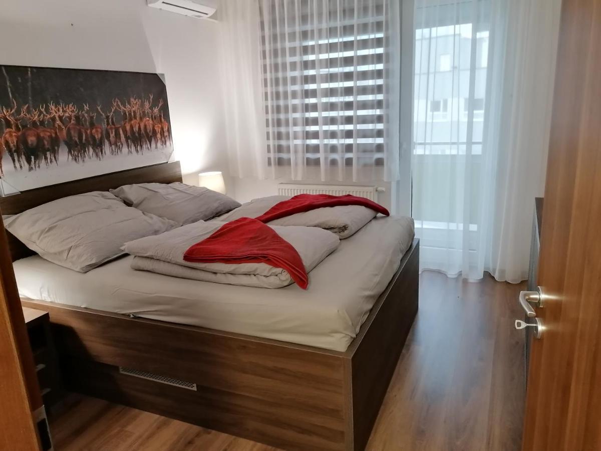 Foreta Bratislava Ngoại thất bức ảnh